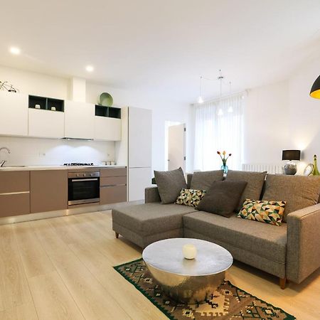 Apartamento Primopiano - Savona Milán Exterior foto