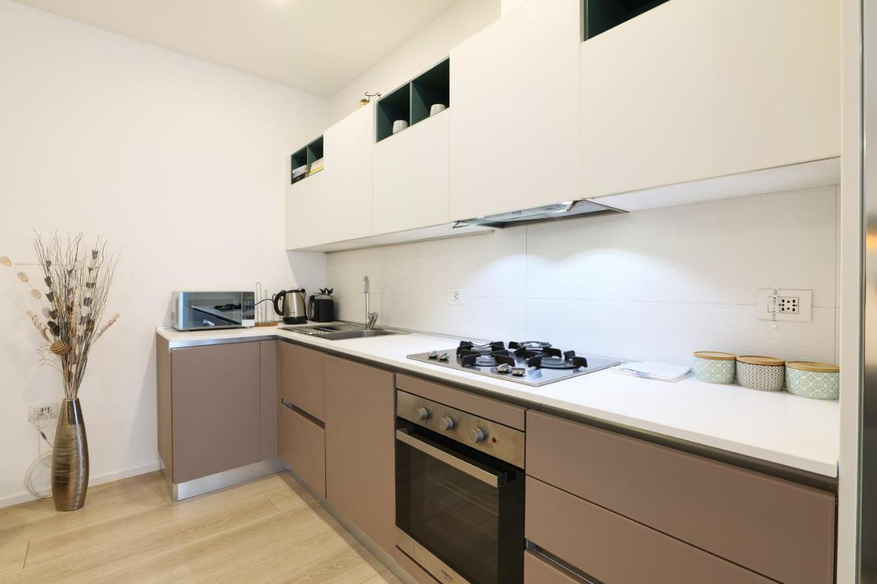 Apartamento Primopiano - Savona Milán Exterior foto
