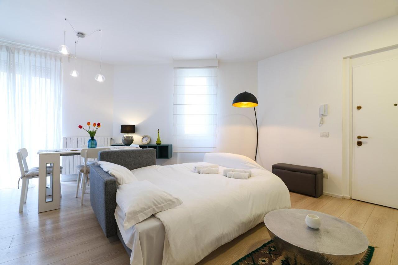 Apartamento Primopiano - Savona Milán Exterior foto